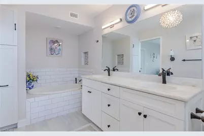 1910 Virginia Ave #903, Fort Myers, FL 33901 - Photo 18