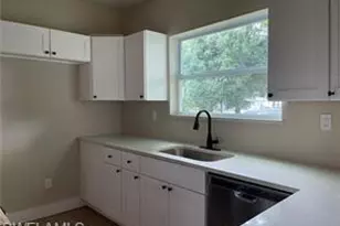 466 Wilma Ave, Fort Myers, FL 33905 - Photo 12