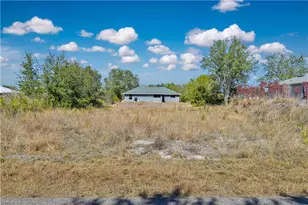 2604 62nd St W, Lehigh Acres, FL 33971 - Photo 1