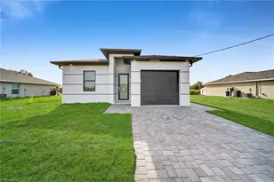 730 Goldrock Rd, Lehigh Acres, FL 33974 - Photo 1