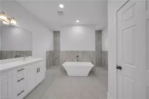 933 Anthony St E, Lehigh Acres, FL 33974 - Photo 42