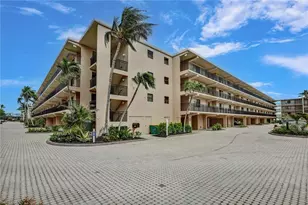 1401 Middle Gulf Dr, Sanibel, FL 33957 - Photo 2