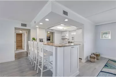 1401 Middle Gulf Dr #O303, Sanibel, FL 33957 - Photo 10