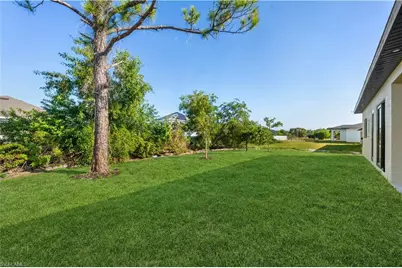 2809 SW Embers Ter, Cape Coral, FL 33991 - Photo 14