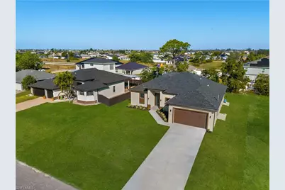 2809 SW Embers Ter, Cape Coral, FL 33991 - Photo 4