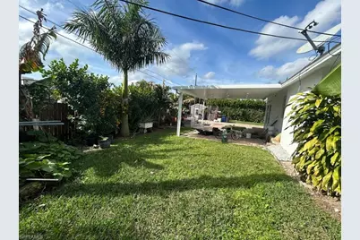 18464 Iris Rd, Fort Myers, FL 33967 - Photo 16