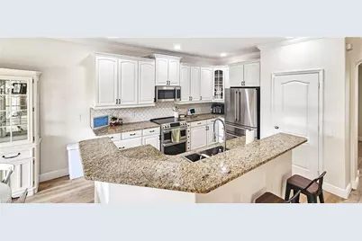 2538 Blackburn Cir, Cape Coral, FL 33991 - Photo 10