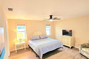 132 SE 19th Terrace, Cape Coral, FL 33990 - Photo 20