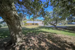 1250 Riverbend Dr, Labelle, FL 33935 - Photo 16