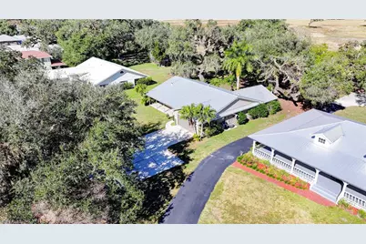 1250 Riverbend Dr, Labelle, FL 33935 - Photo 30