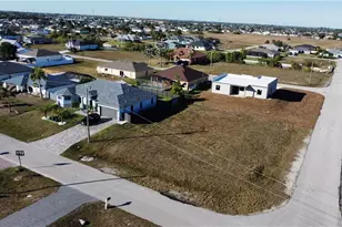 1106 NW 8th Pl, Cape Coral, FL 33993 - Photo 1