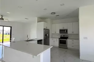 2716 NW 22nd St, Cape Coral, FL 33993 - Photo 22