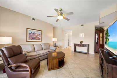 15091 Tamarind Cay Ct #907, Fort Myers, FL 33908 - Photo 8