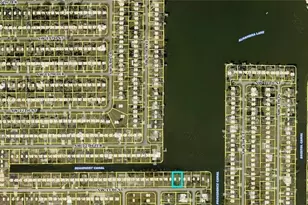 513 SW 13th St, Cape Coral, FL 33991 - Photo 1