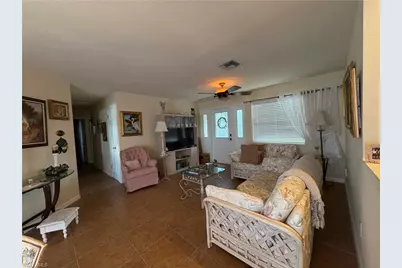 1109 SE 35th Ter, Cape Coral, FL 33904 - Photo 4
