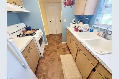 2206 E 6th St, Lehigh Acres, FL 33936 - Photo 10