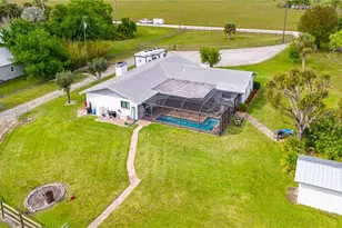 8150 Dosonte Ln, North Fort Myers, FL 33917 - Photo 32