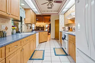 8150 Dosonte Ln, North Fort Myers, FL 33917 - Photo 12