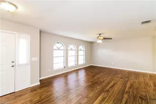 2172 S Cranberry Blvd, North Port, FL 34286 - Photo 2