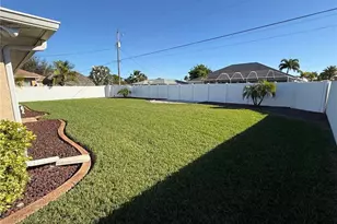 3011 SE 8th Pl, Cape Coral, FL 33904 - Photo 28