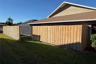 628 SW 35th St, Cape Coral, FL 33914 - Photo 30