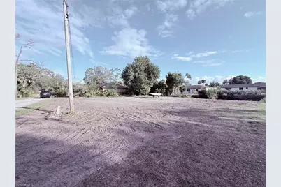 76 Gold Key Ct, North Fort Myers, FL 33917 - Photo 6