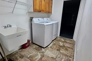 713 Palmetto Ave, Lehigh Acres, FL 33972 - Photo 30