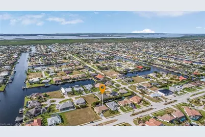 4002 Oasis Blvd, Cape Coral, FL 33914 - Photo 36