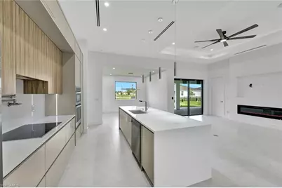 1901 NW 27th St, Cape Coral, FL 33993 - Photo 10