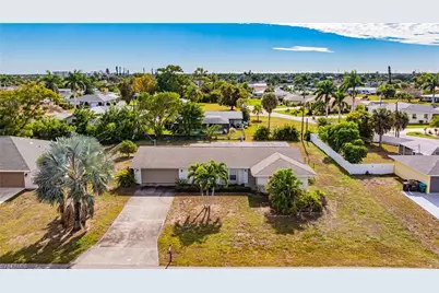 208 SE 43rd Ter, Cape Coral, FL 33904 - Photo 36