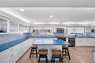 1019 Lindgren Blvd, Sanibel, FL 33957 - Photo 18