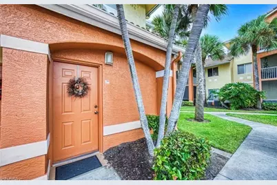 6461 Aragon Way #208, Fort Myers, FL 33966 - Photo 4