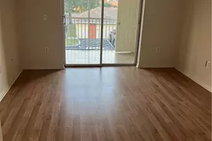 6461 Aragon Way, Fort Myers, FL 33966 - Photo 8