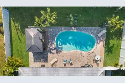 616 El Dorado Pkwy E, Cape Coral, FL 33904 - Photo 2