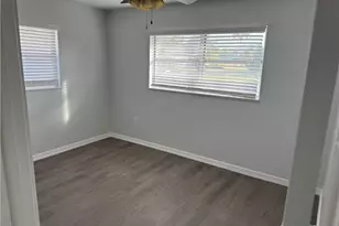 2711 Elmwood St, Fort Myers, FL 33901 - Photo 8