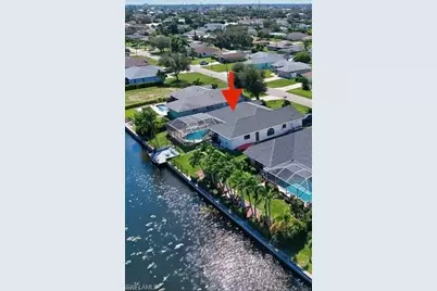 215 SE 1st Pl, Cape Coral, FL 33990 - Photo 2
