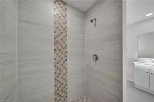 1106 NE 11th Ave, Cape Coral, FL 33909 - Photo 18