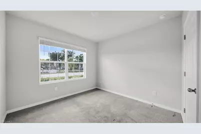 1327 SE 16th Pl, Cape Coral, FL 33990 - Photo 16