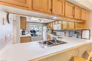 1427 SW 47th Terrace, Cape Coral, FL 33914 - Photo 10