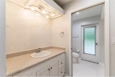5657 Eichen Cir E, Fort Myers, FL 33919 - Photo 20