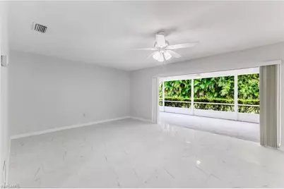 5657 Eichen Cir E, Fort Myers, FL 33919 - Photo 8