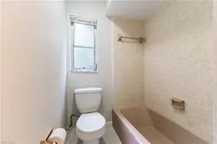 5657 Eichen Cir E, Fort Myers, FL 33919 - Photo 26