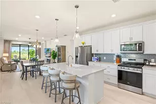 20040 KIngmont Dr, Estero, FL 33928 - Photo 10