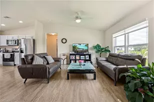 7004 Beaver Cir, Labelle, FL 33935 - Photo 6