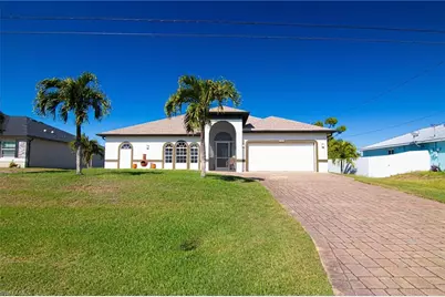 1845 NW 15th St, Cape Coral, FL 33993 - Photo 2