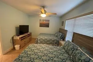 4525 Country Club Blvd, Cape Coral, FL 33904 - Photo 38