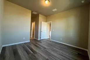 2900 NW 17th Pl, Cape Coral, FL 33993 - Photo 28