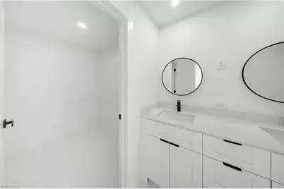 809 Anaconda Ave S, Lehigh Acres, FL 33974 - Photo 18