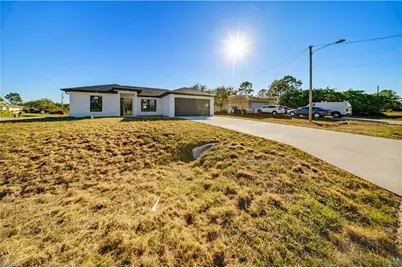 809 Anaconda Ave S, Lehigh Acres, FL 33974 - Photo 2