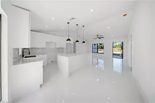 809 Anaconda Ave S, Lehigh Acres, FL 33974 - Photo 12